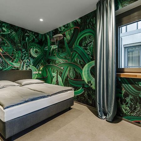 Brucklyn Suites Эрланген Экстерьер фото